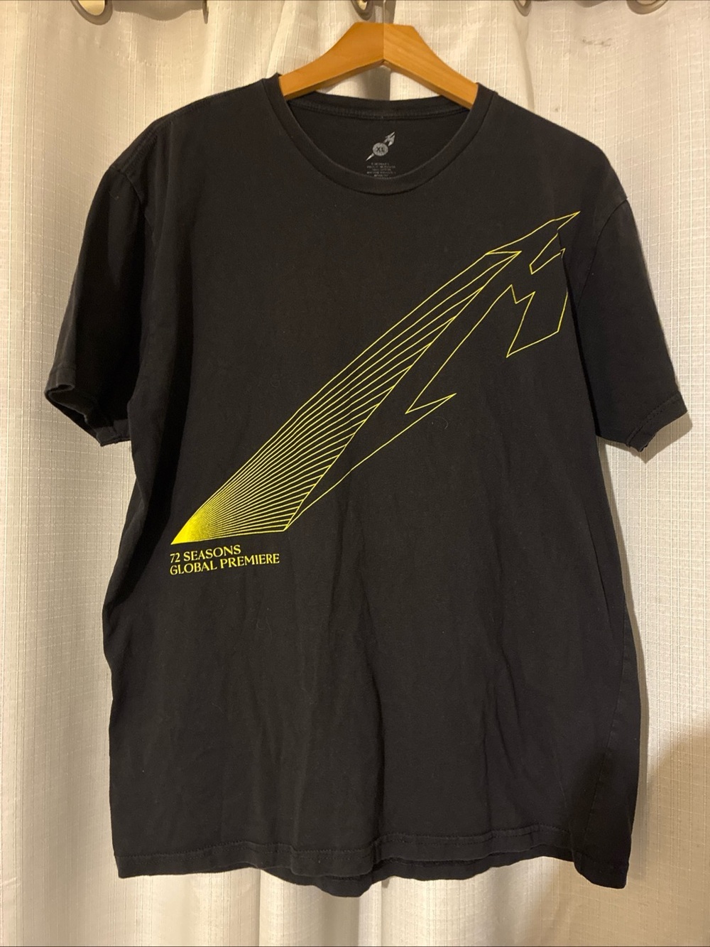 Metallica 72 seasons global premiere listing party exclusive shirt